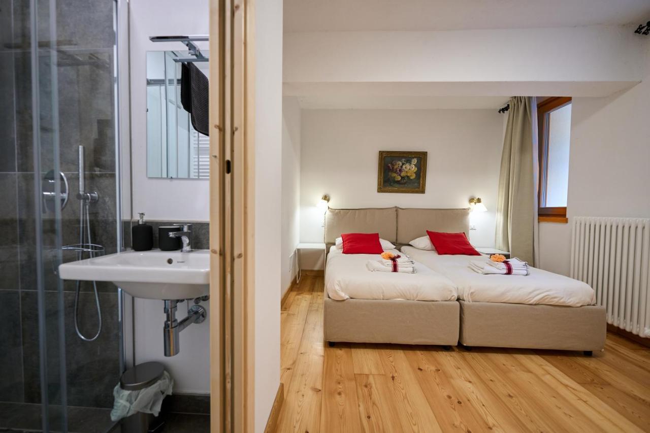 Casa Al Sole Apt 1 핀졸로 외부 사진